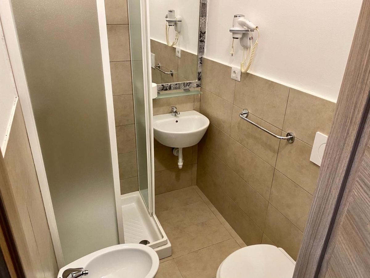 Minas 2* Milan
