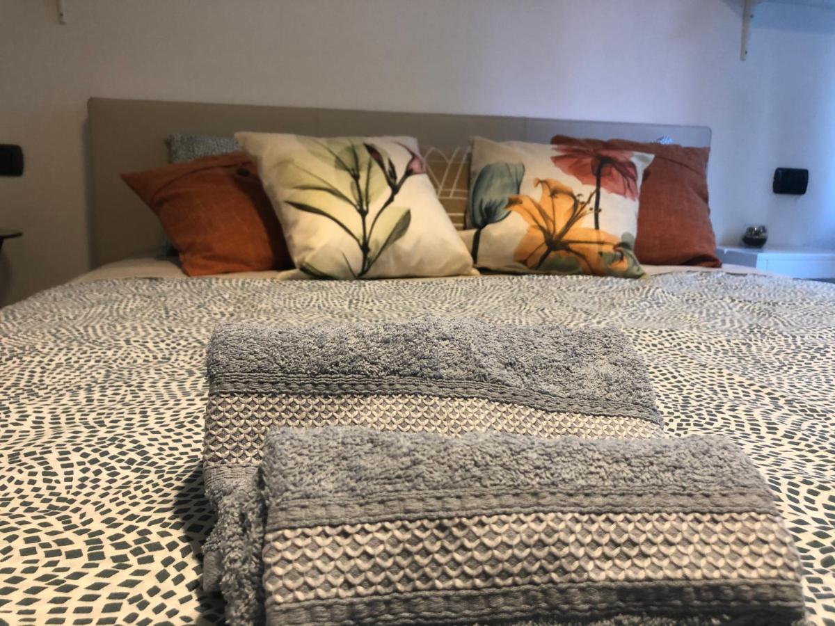 Charming Elise- Close To Station Apartamento
