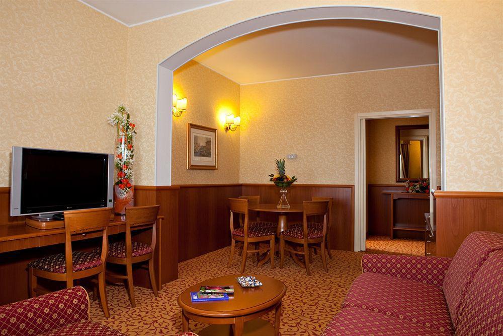 Atahotel Quark Hotel Milan