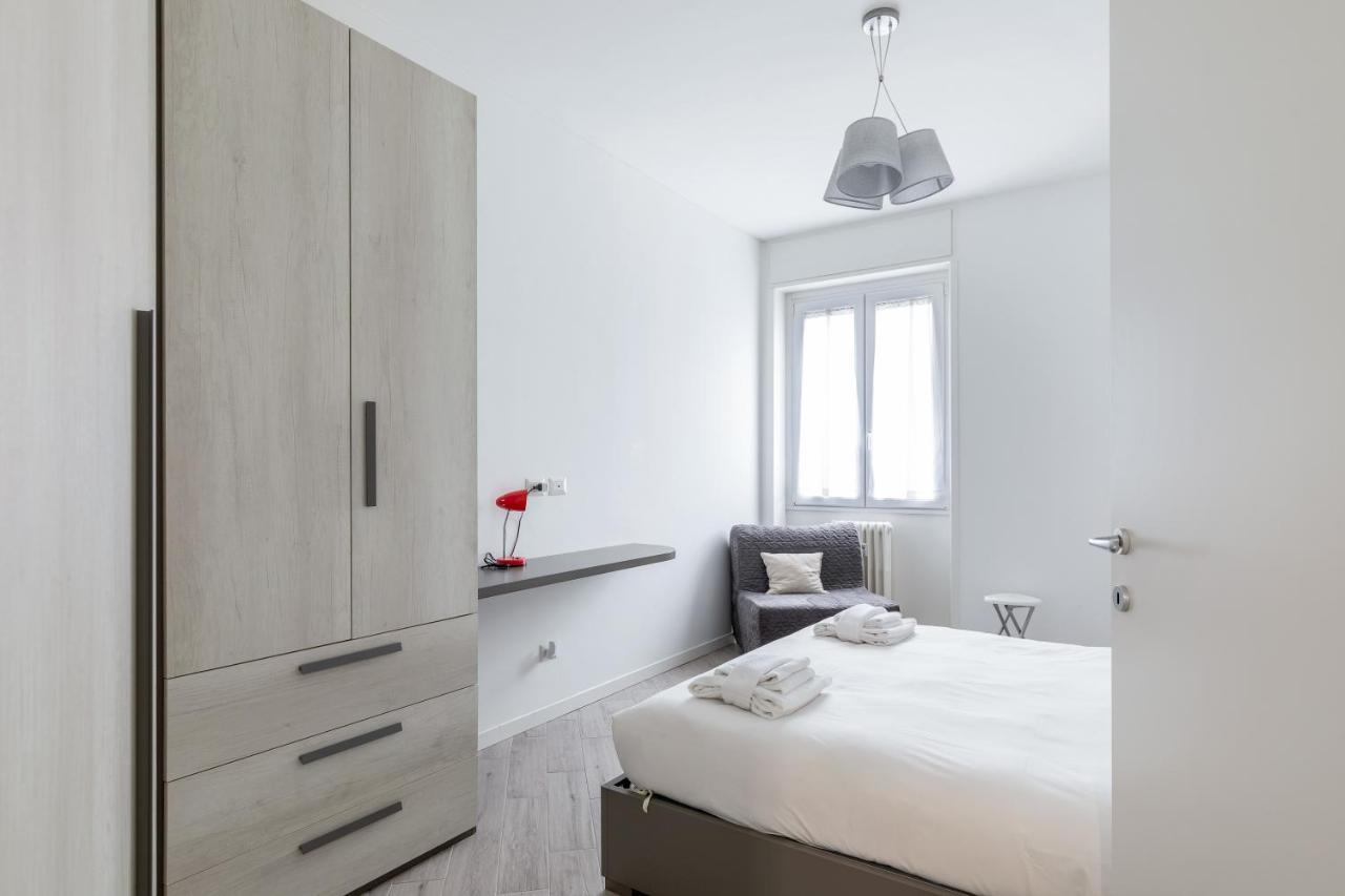 Appartamento Piazza De Angeli M1 Comfortable Flat With Balcony *