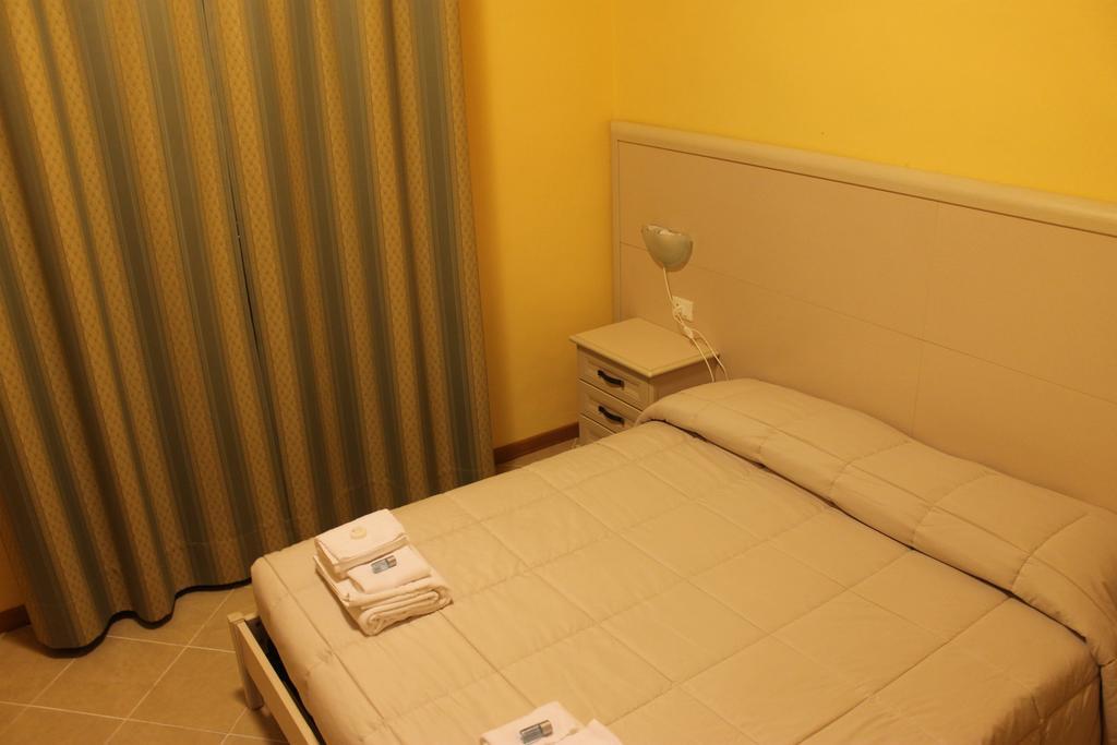 Acomodação com café da manhã  Milano B&B