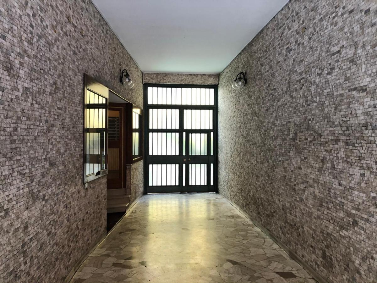 Elegant In Center * Milano