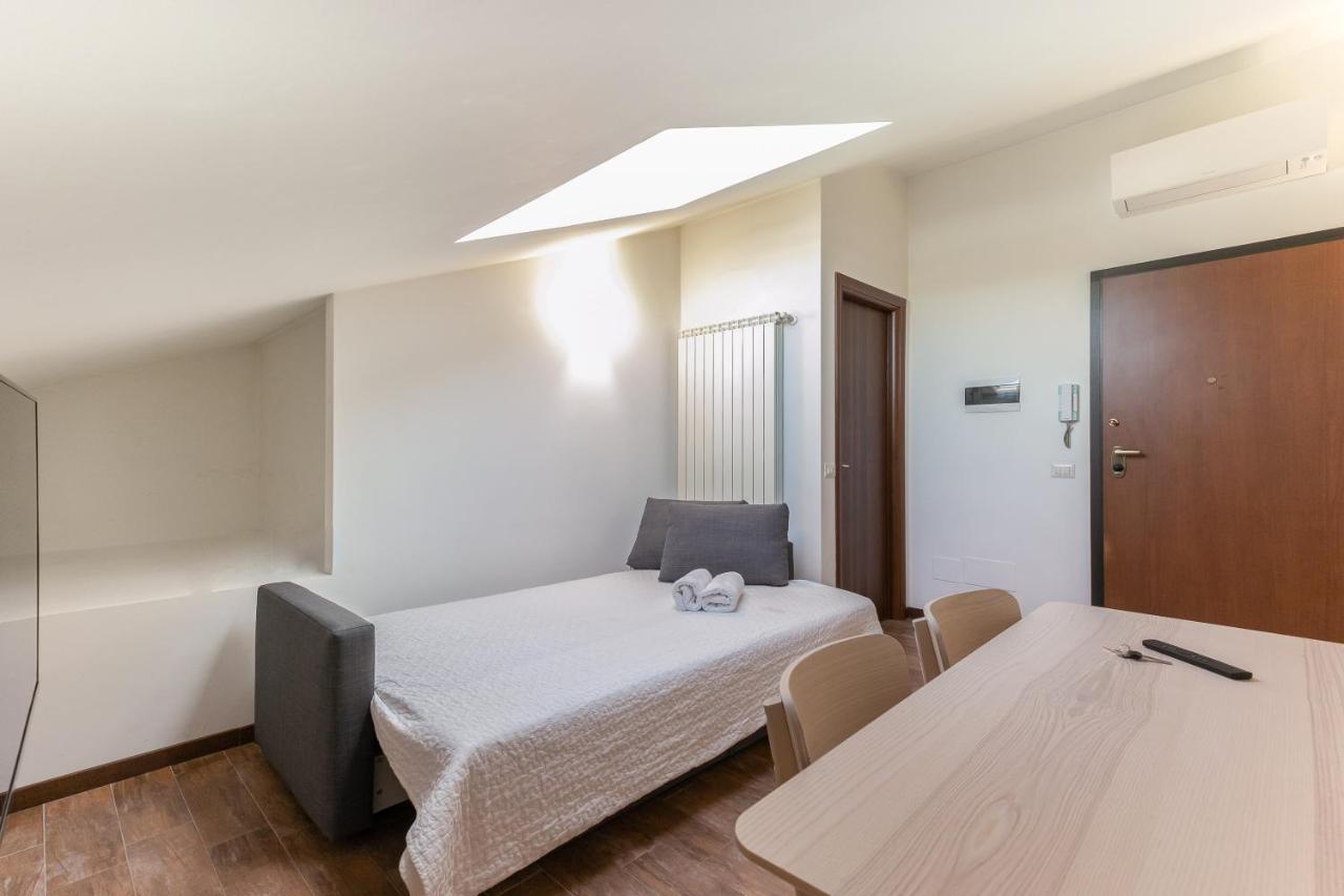 Alessia's Flat - Affori Milão