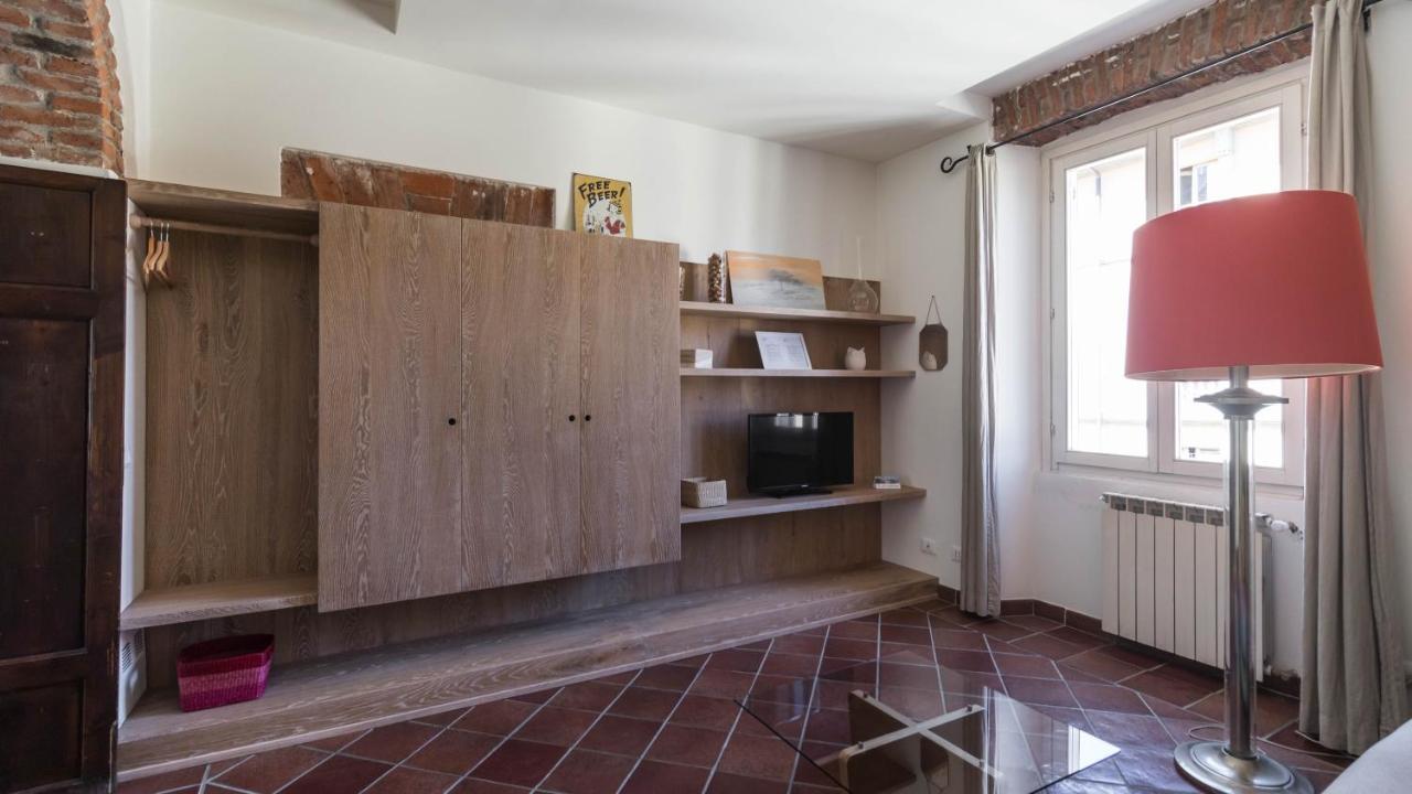 Apartment Gaudenzio Ferrari 12
