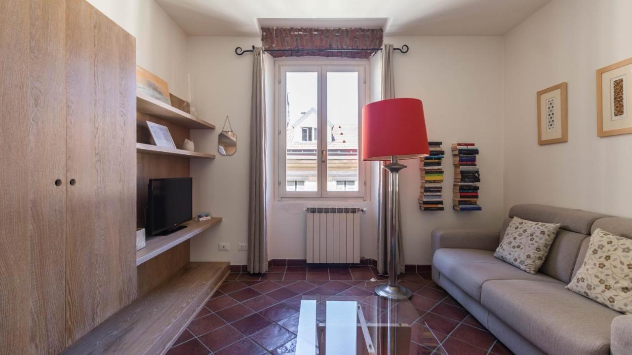 Apartment Gaudenzio Ferrari 12 *