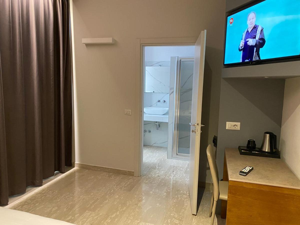 Oasi Village Hotel Milan