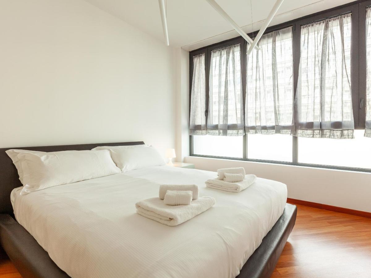 Easyhomes-madonnina View Apartamento