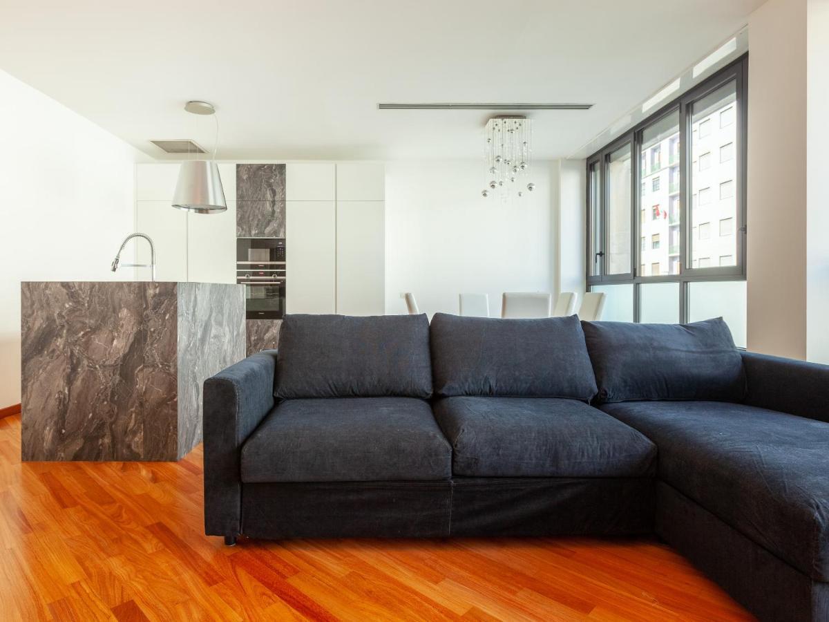 Easyhomes-madonnina View Apartamento