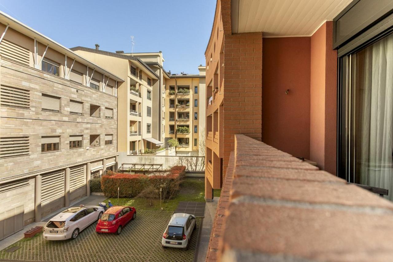 Pastorelli - Sui Navigli Con Posto Auto Appartamento