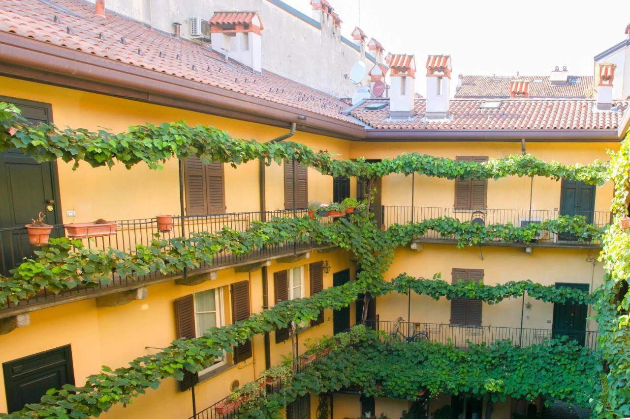 Apartment Bnbutler - Alzaia Naviglio Grande - Your Nest In The Romantic District In Milan