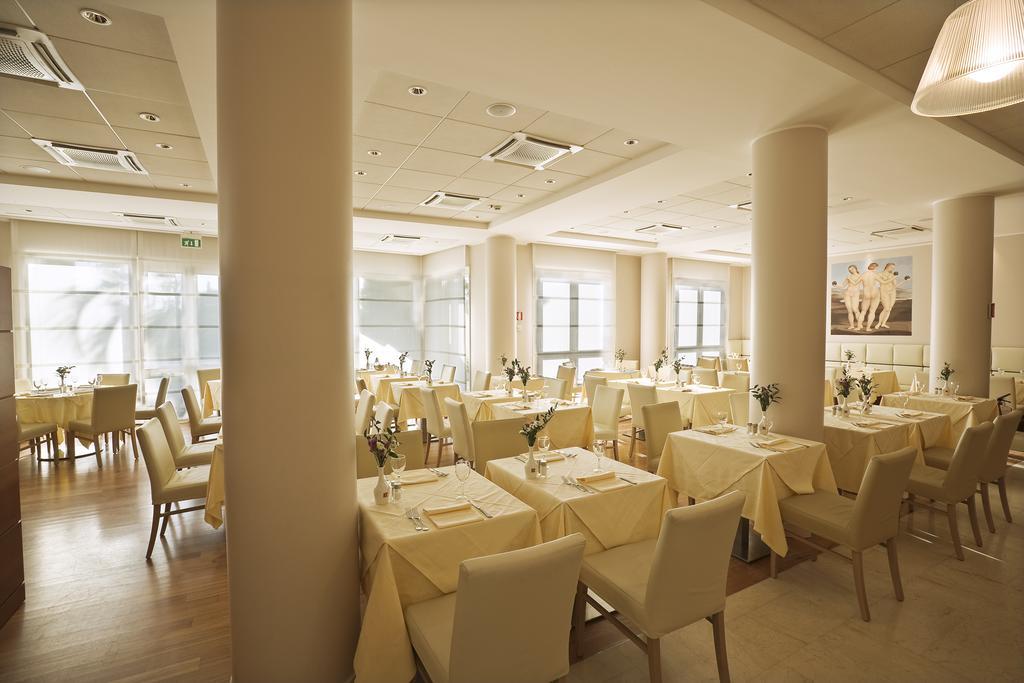 Rafael Hotel