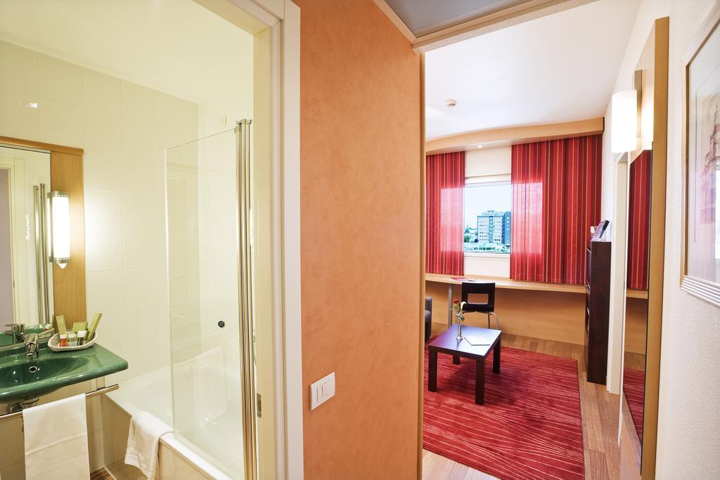 Hotel Rafael 3*