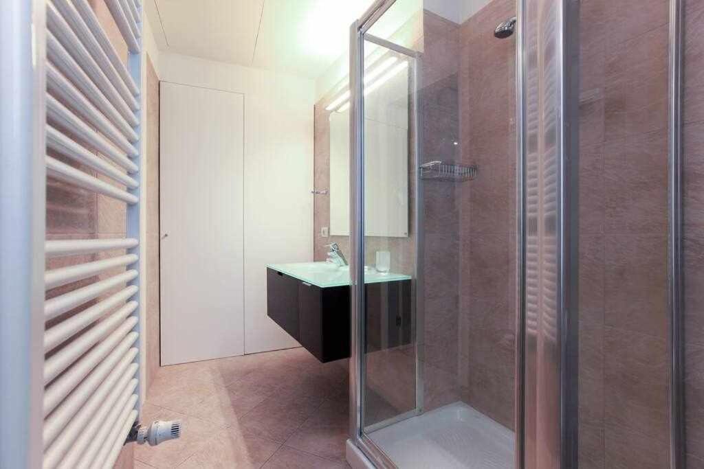 Brera Area Lovely Close To Piazza Duomo Apartamento *