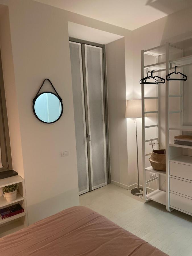Apartamento L'arche Canonica - Pretty Little House Milão