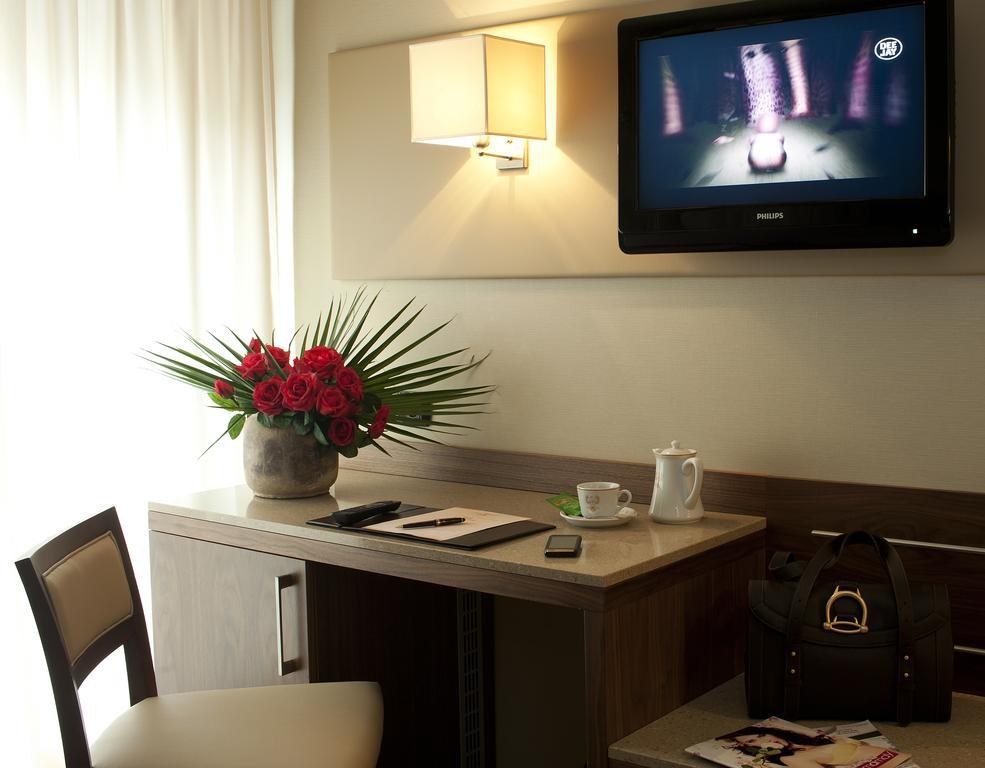 Fenice 3* Milano