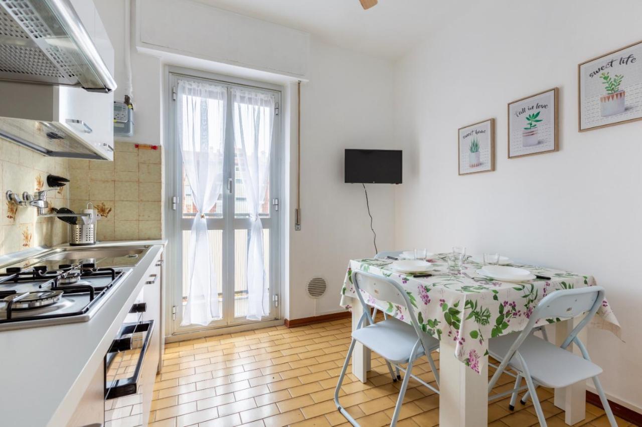 Bonola M1 Bright & Functional Flat Apartment Milan