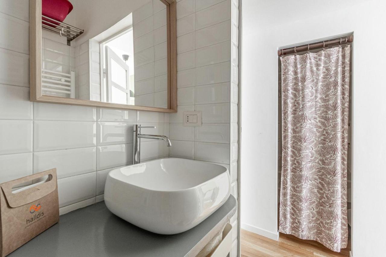 Apartment Piermarini Milan