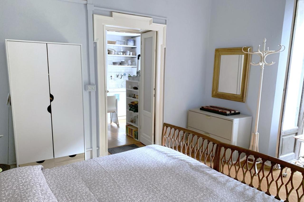Liberty Two-room In Porta Venezia * Milan