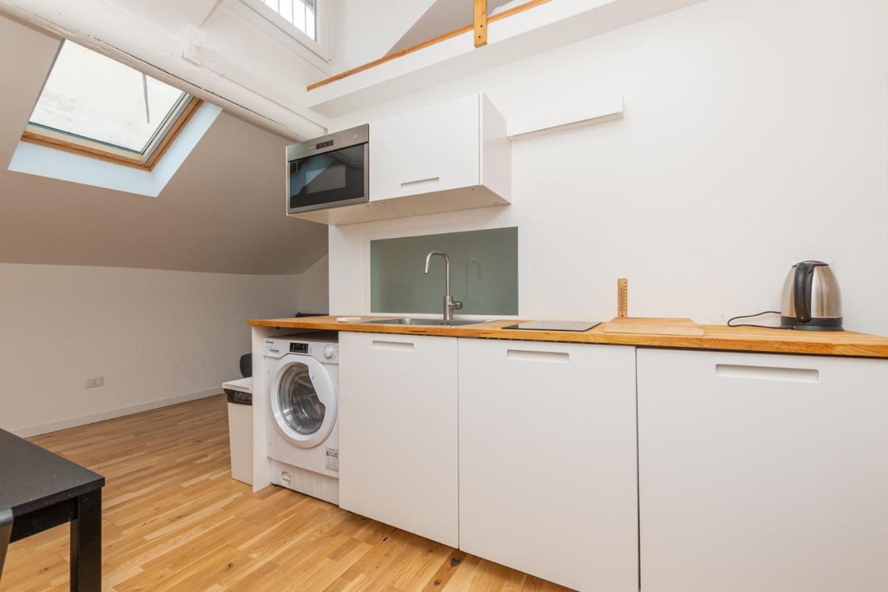 Studio Bergman Apartment Milan