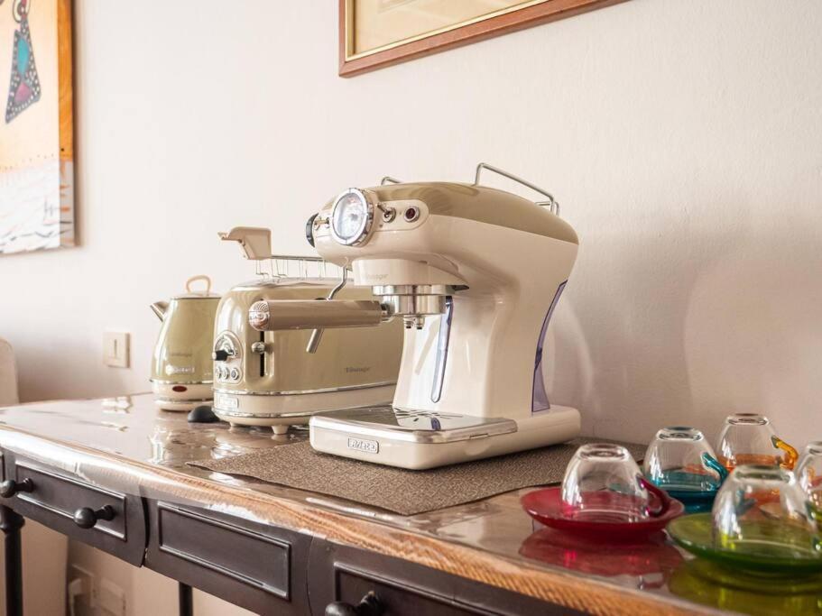 Appartamento Romantic Flat On Navigli River By Easylife *