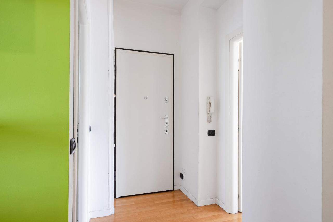 Apartment Joivy Lovely Flat For 4 With Balcony Near Porta Romana Milan