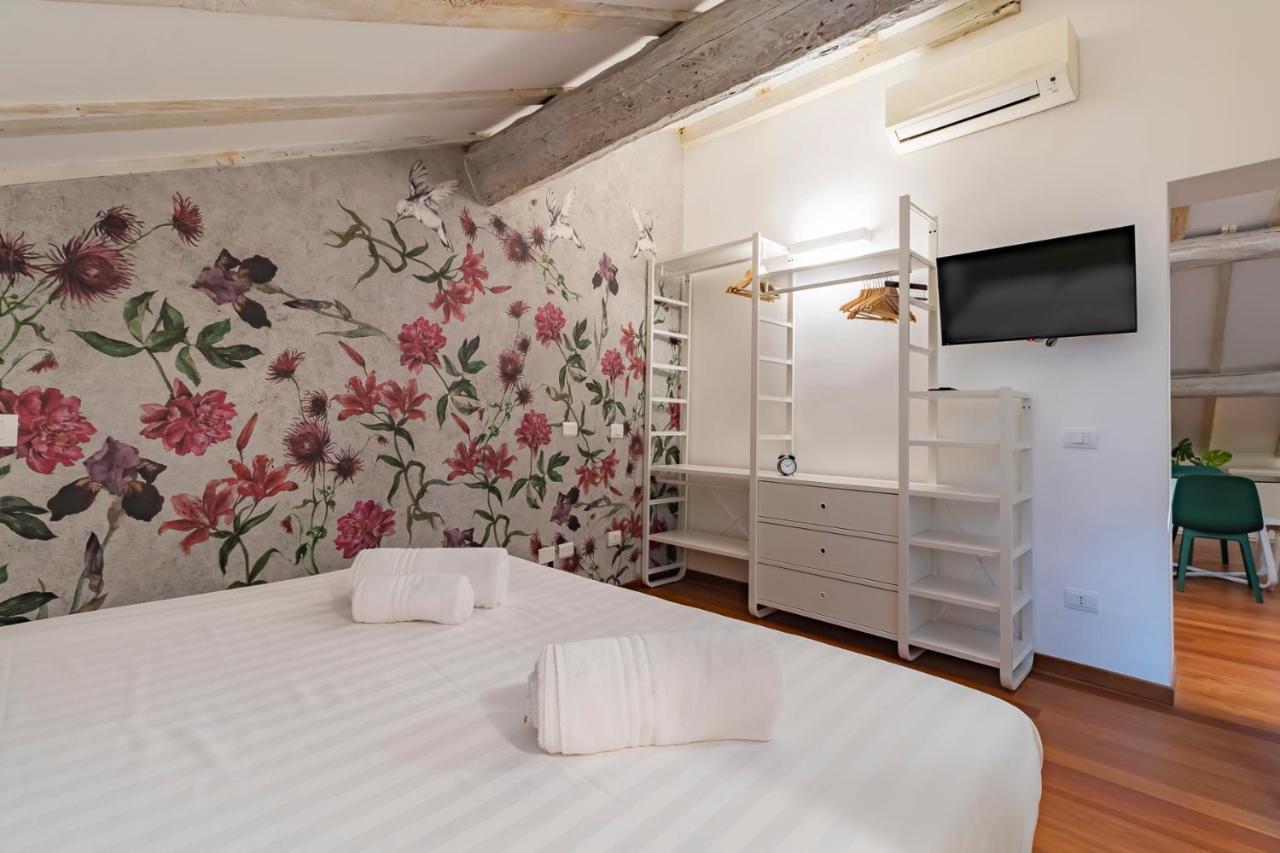 Appartamento HomeatHotel - Corsico *