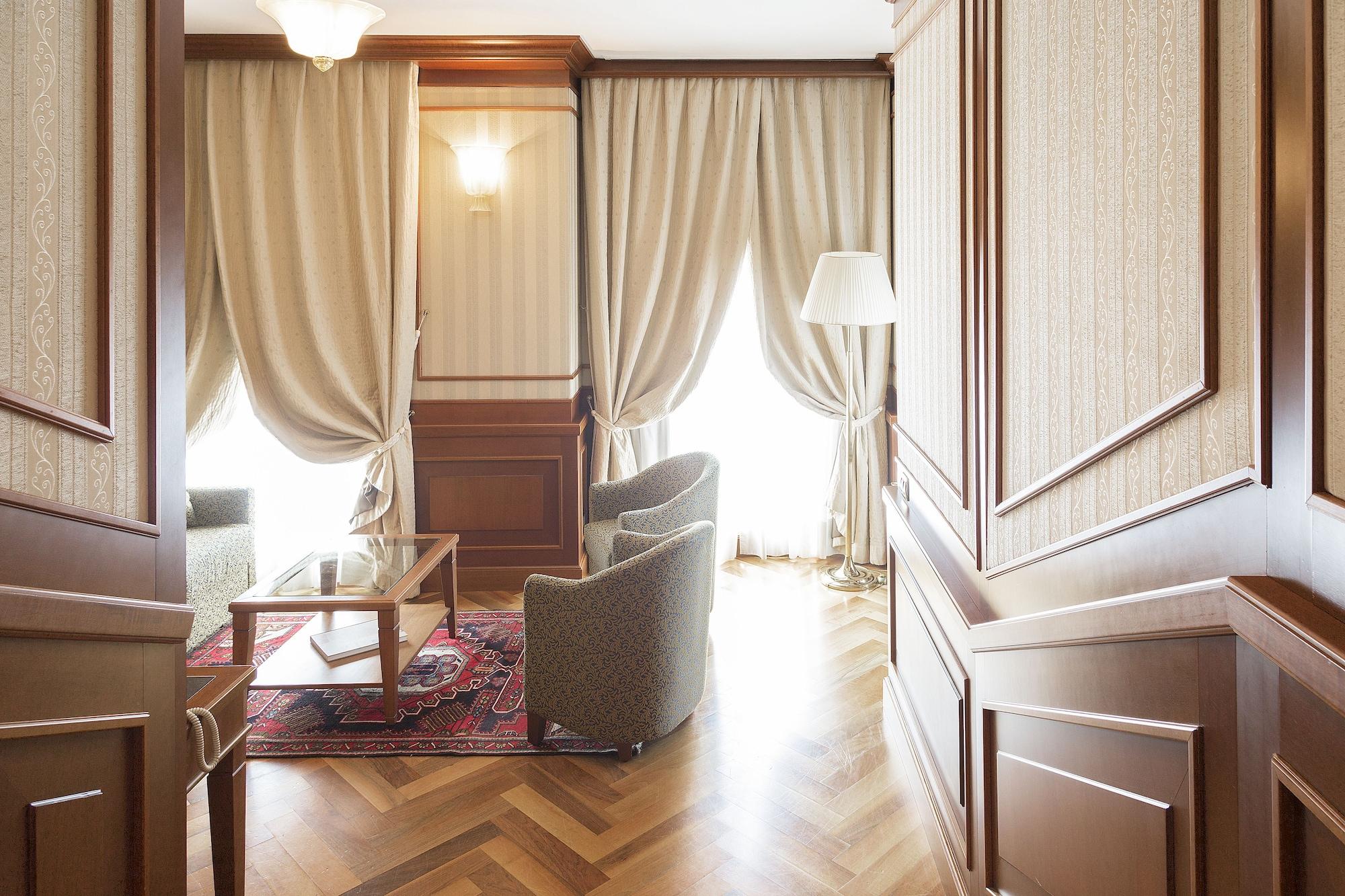 Hotel Manzoni 4*