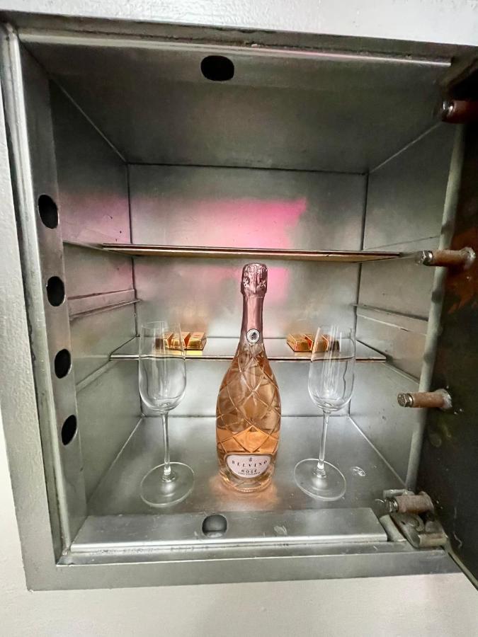 Tortona Secret Caveau Milan