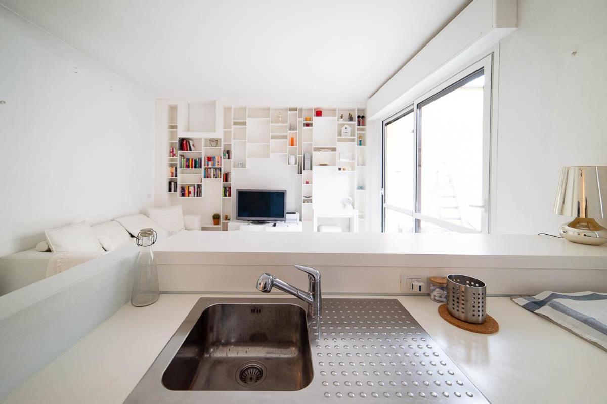 Apartment Hbhall Navigli 6b