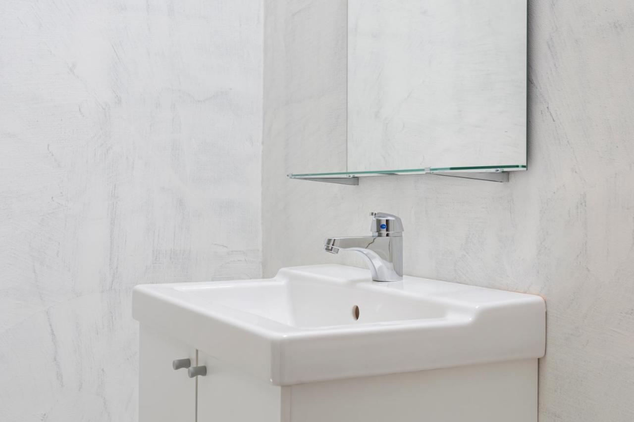 2 Bedroom Apt - Duomo 3 *