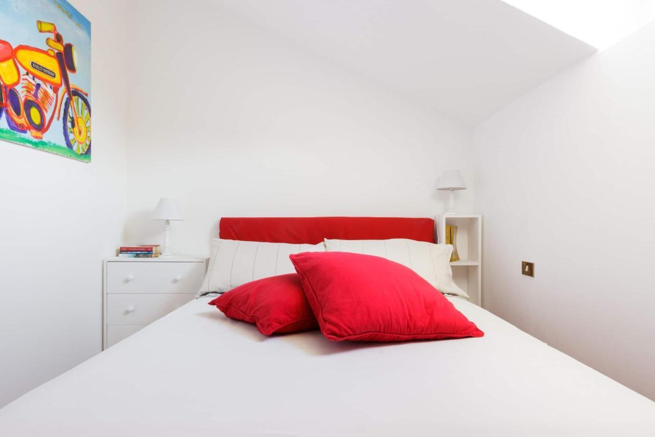 Apartment Luxury Penthouse Near Duomo Milan