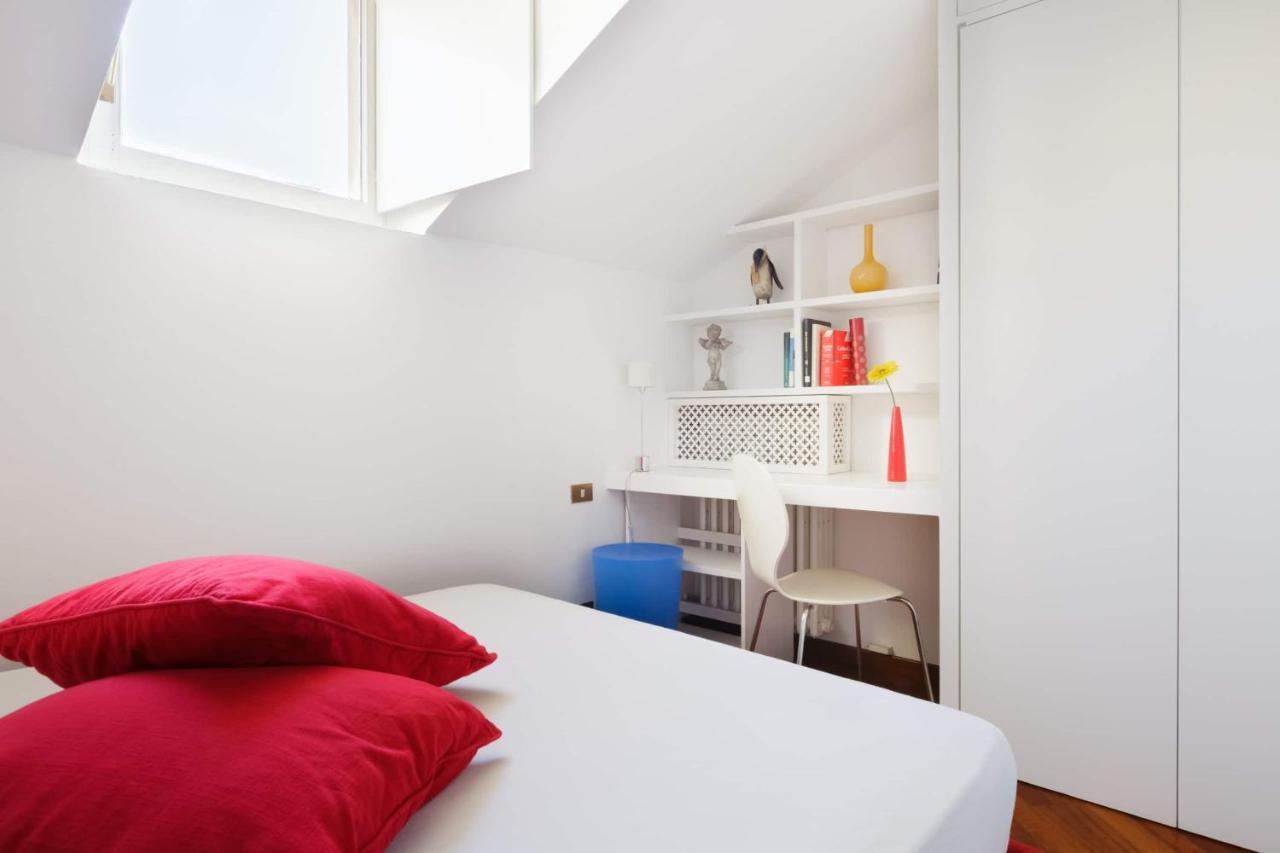 Luxury Penthouse Near Duomo Apartment Milan
