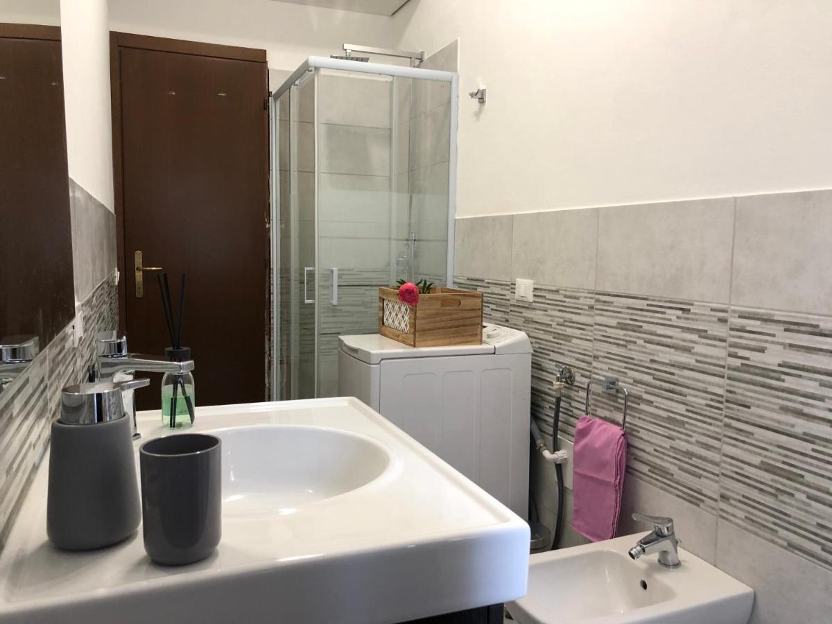 Apartment Ampio Bilocale A Milan