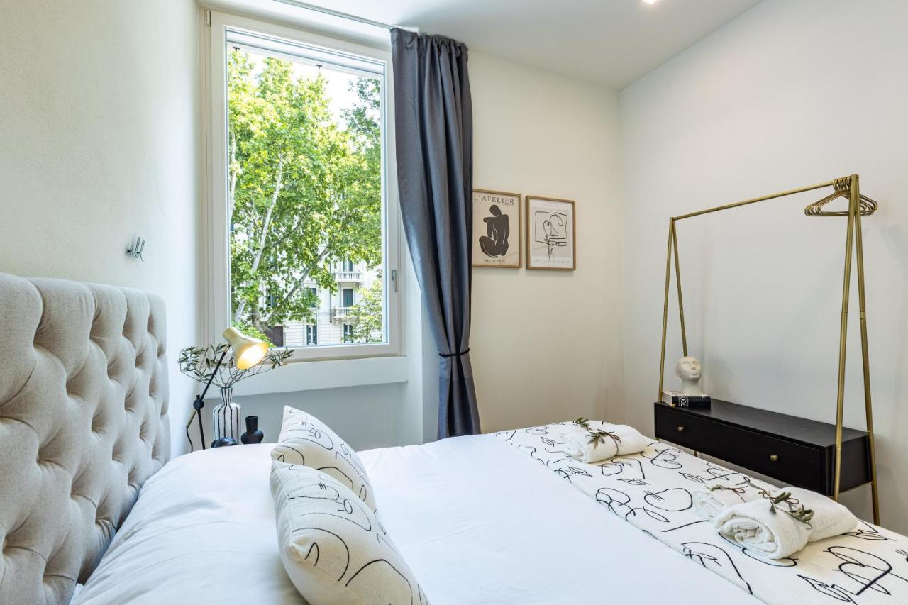 *villa Olivo*with Private Terrace & Jacuzzi + 3bedrooms * Milan