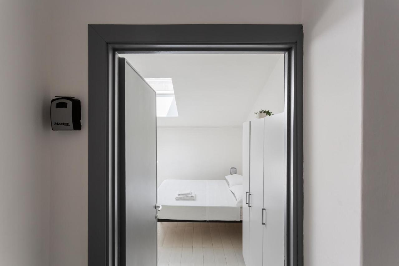 Studio Apt - Duomo 6 Apartamento