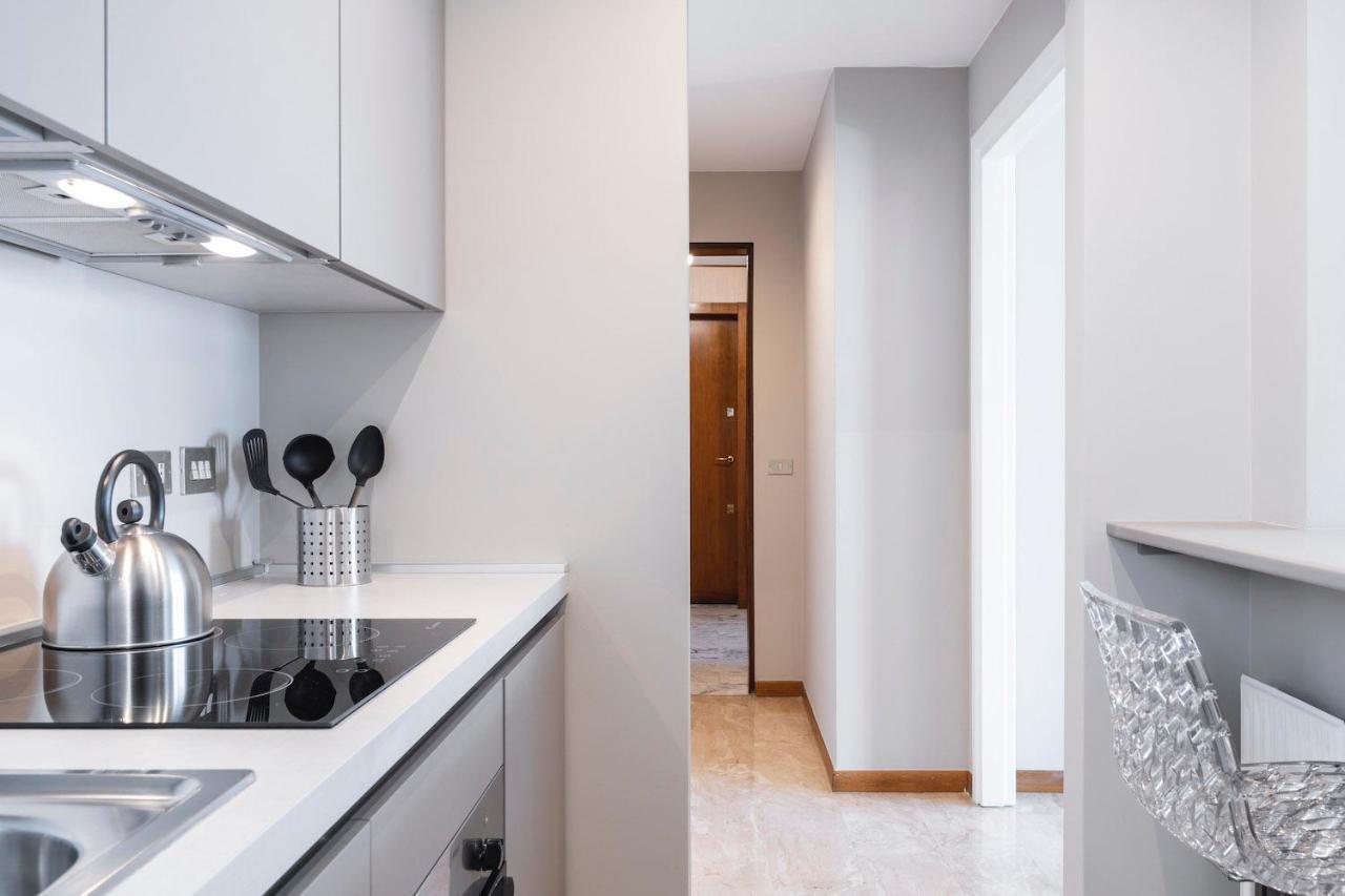 Contempora - Elvezia 8 - E33 Apartment Milan