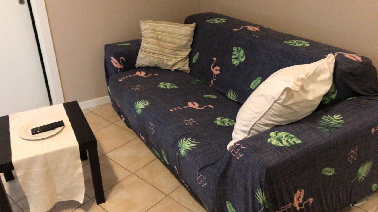 Apartment Feel Like In *