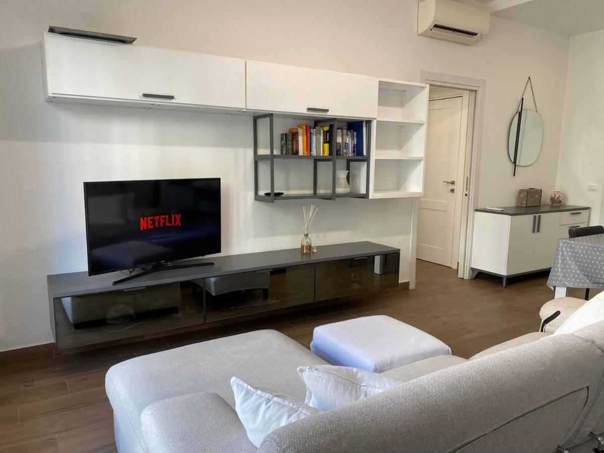 Apartment Stazione - Netflix & Design *