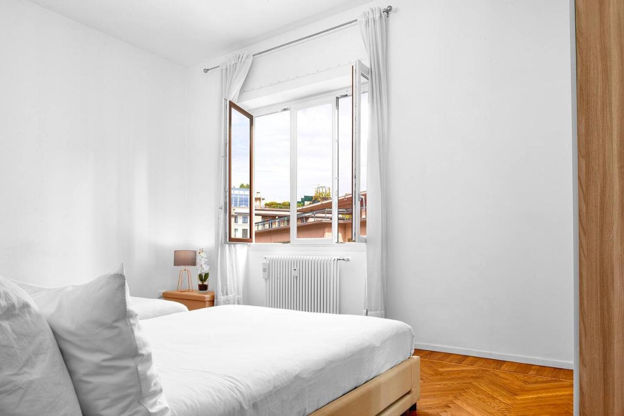 3 Bedrooms Apartment