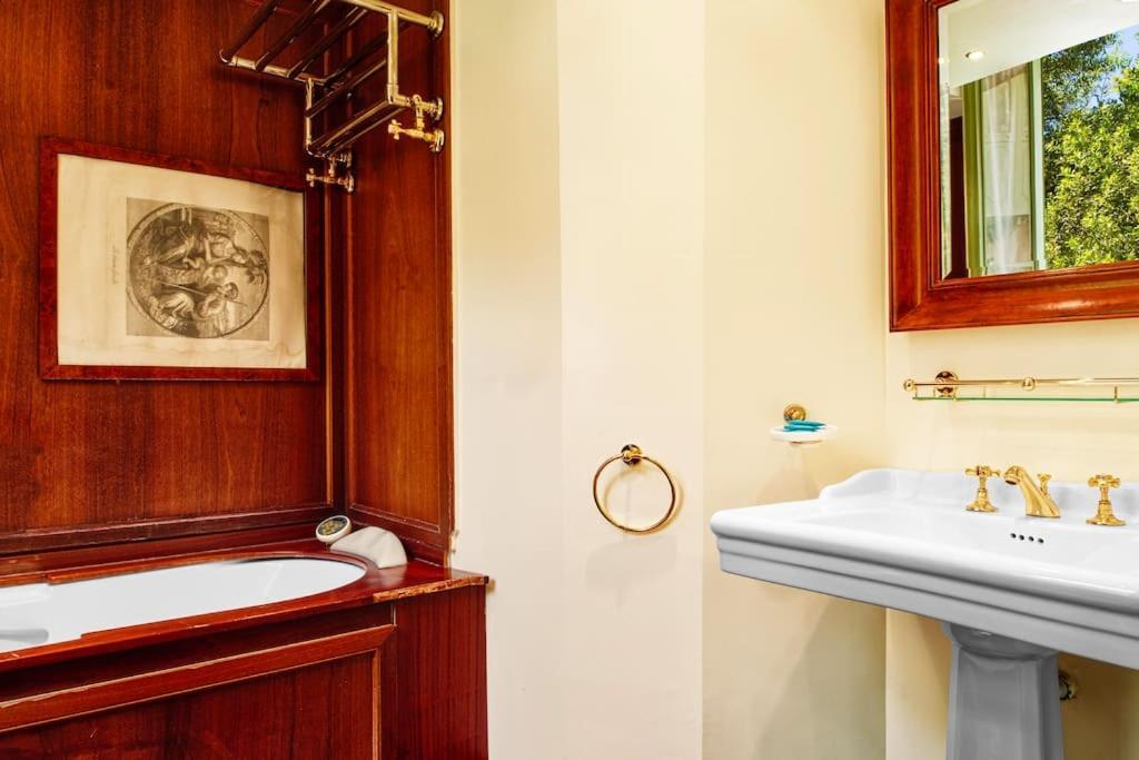Luxury 4 Bedrooms Milan