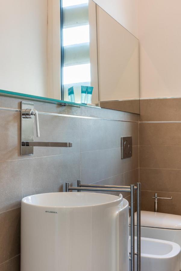 Easylife - Wonderful Penthouse With Terrace A Few Steps From The Duomo Milan