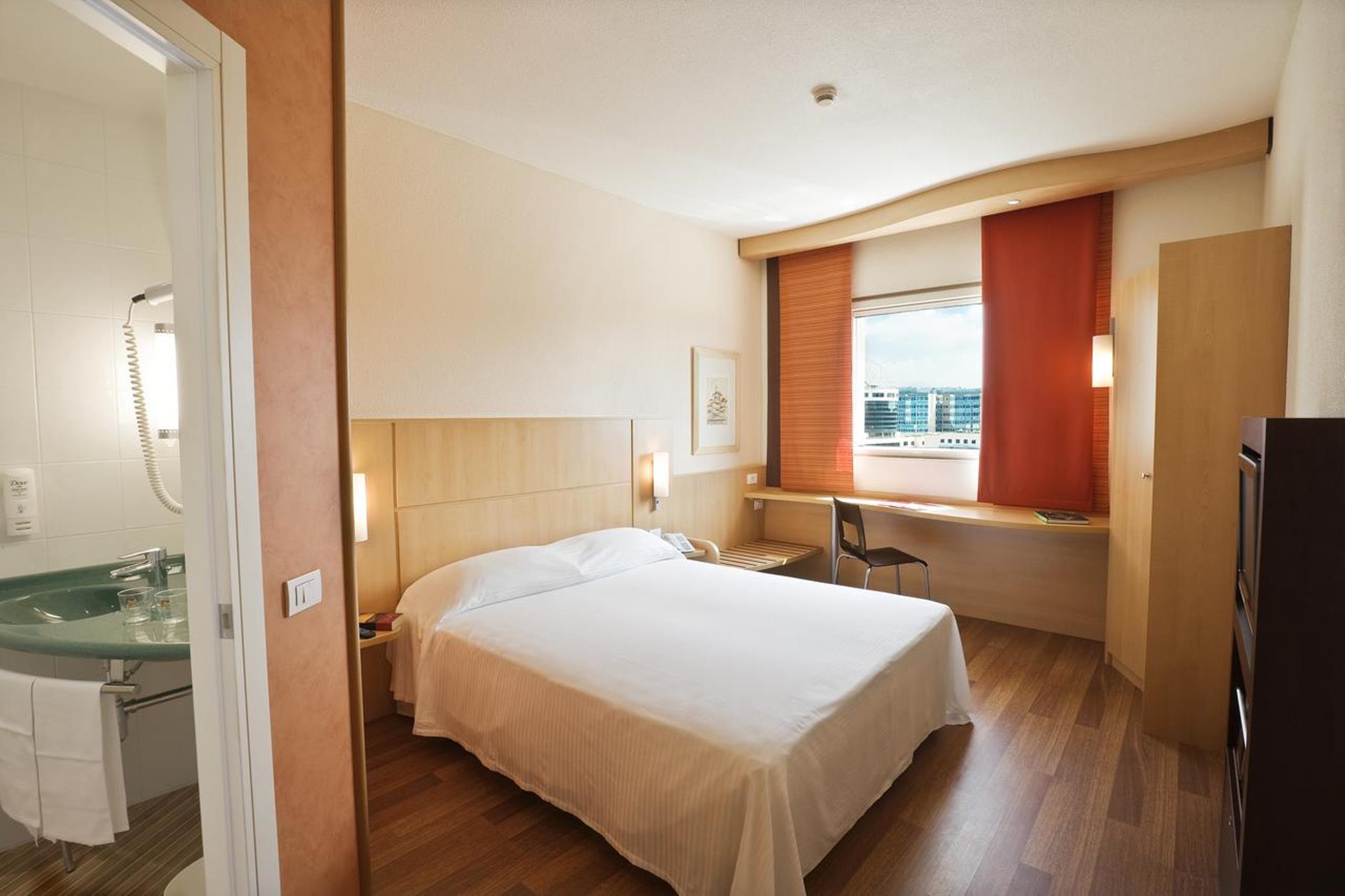 Hotel Rafael 3*