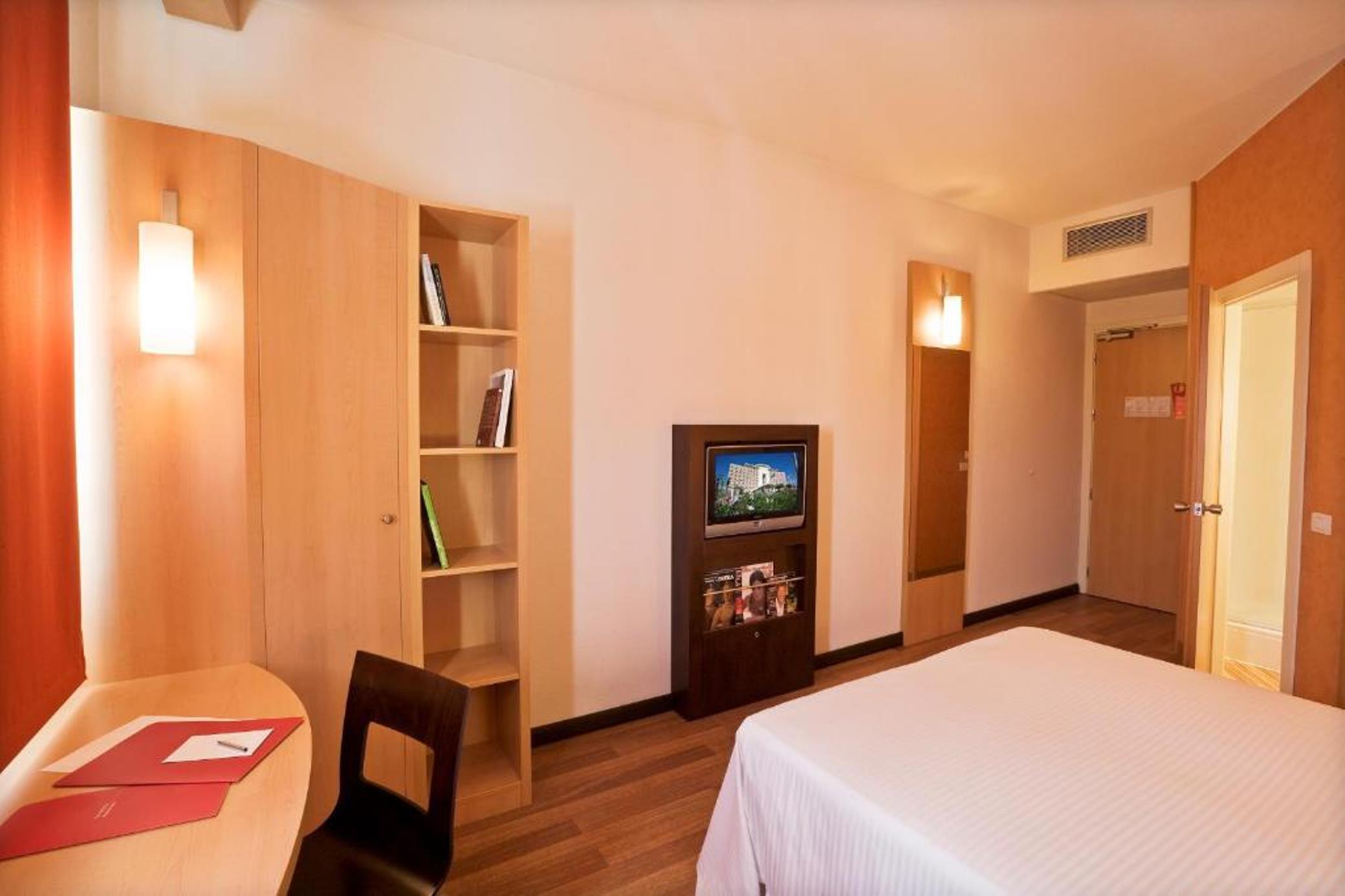 Hotel Rafael 3*
