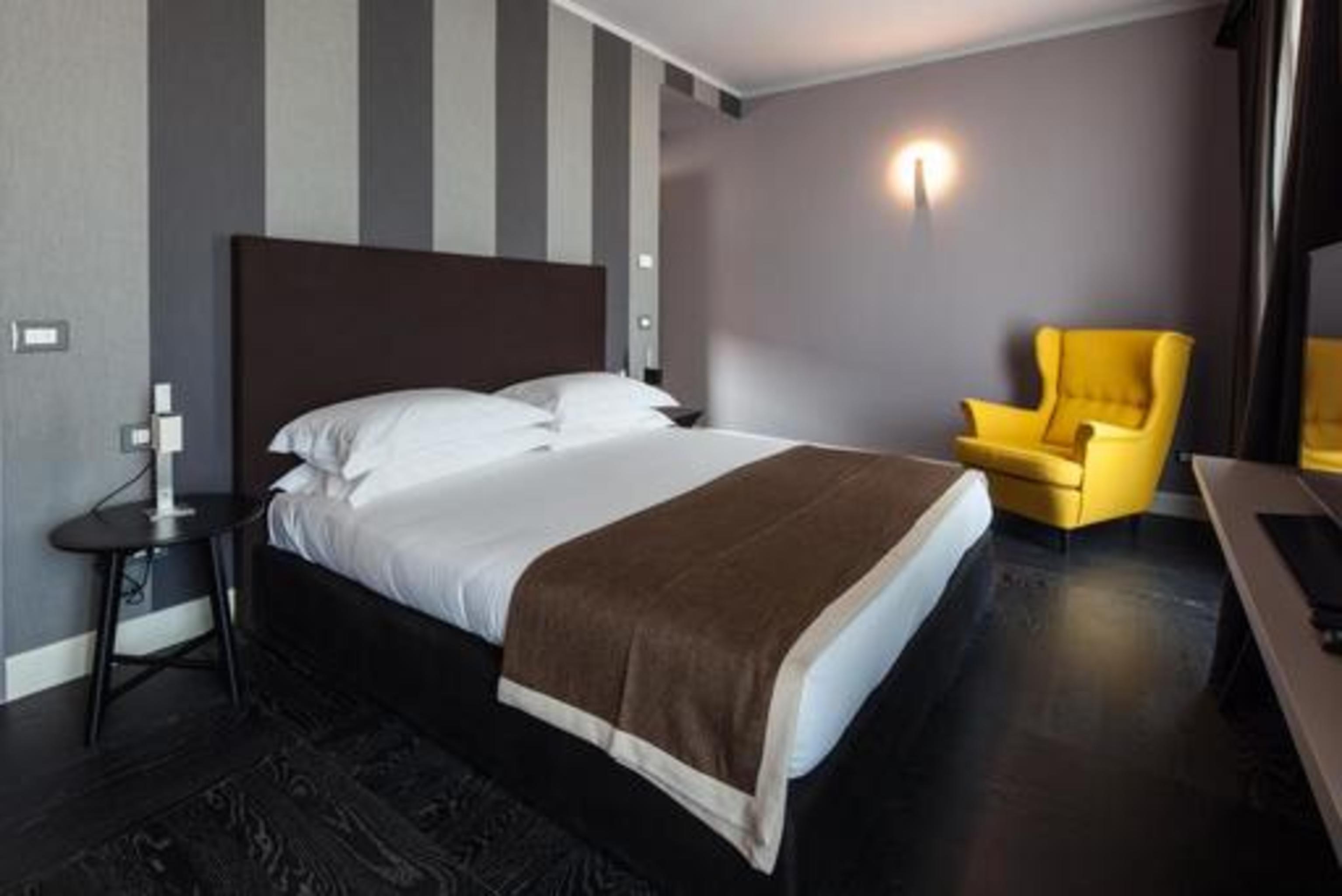 Fifty House Cellini Hotel Milan