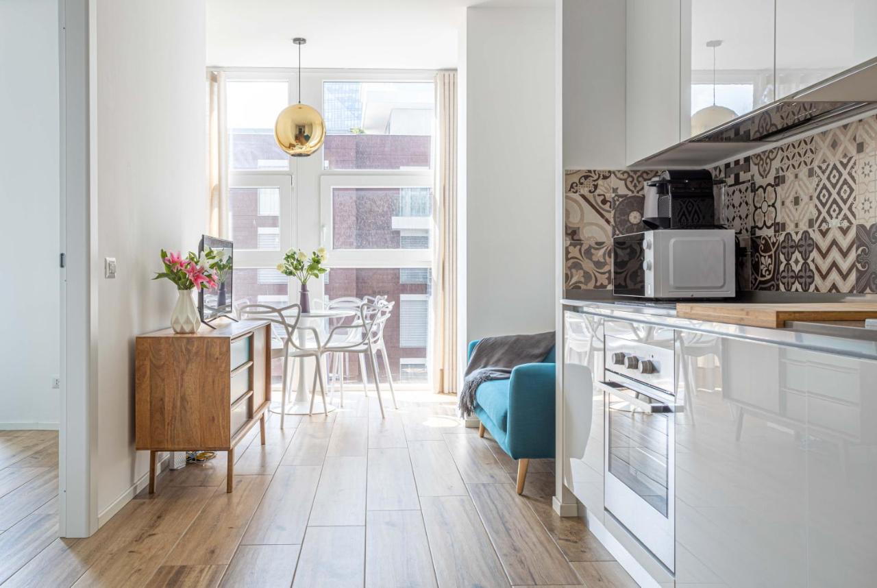 Appartamento Sunlit 1 Bedroom Via Pirelli *