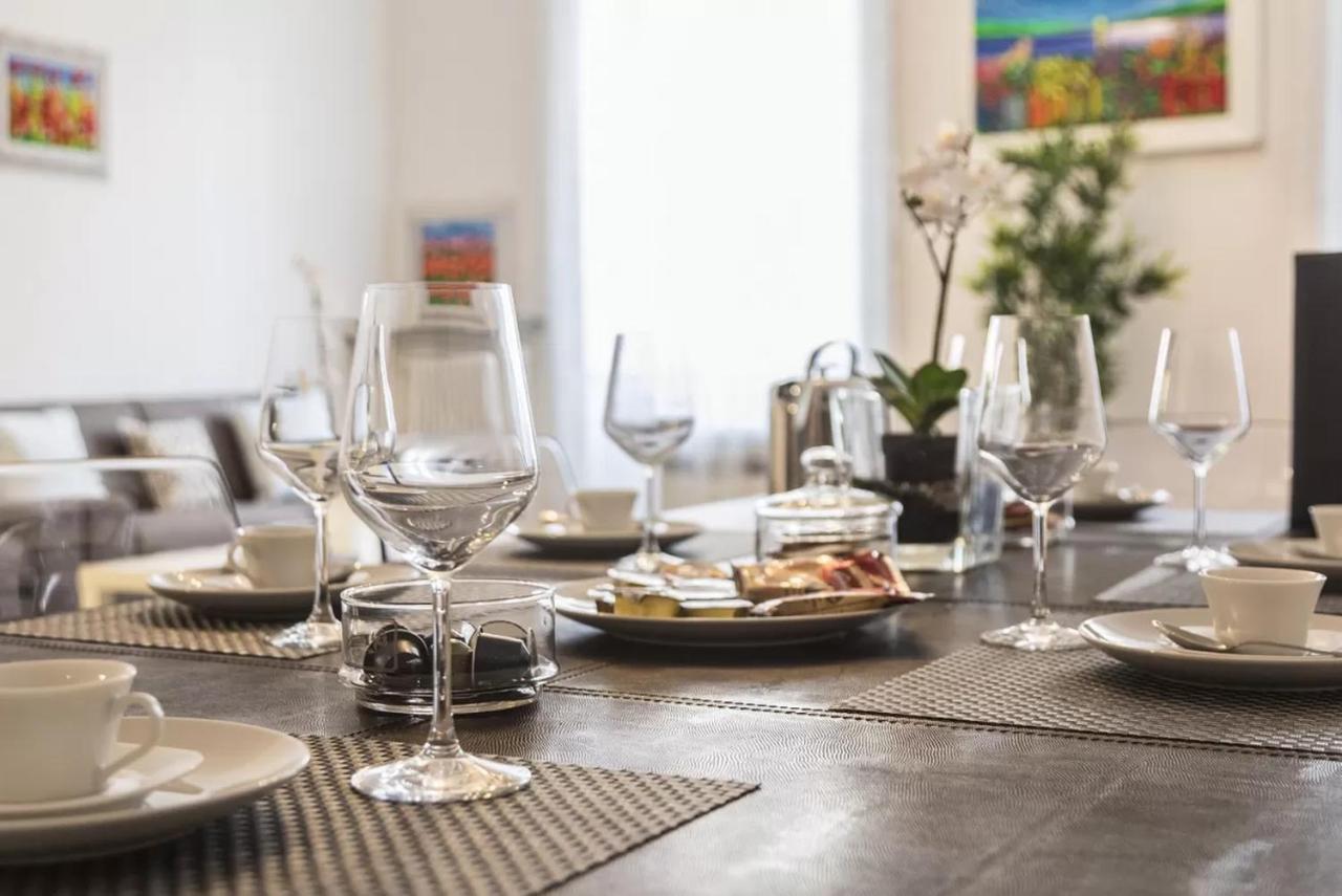 Apartamento Porta Ticinese 24 *