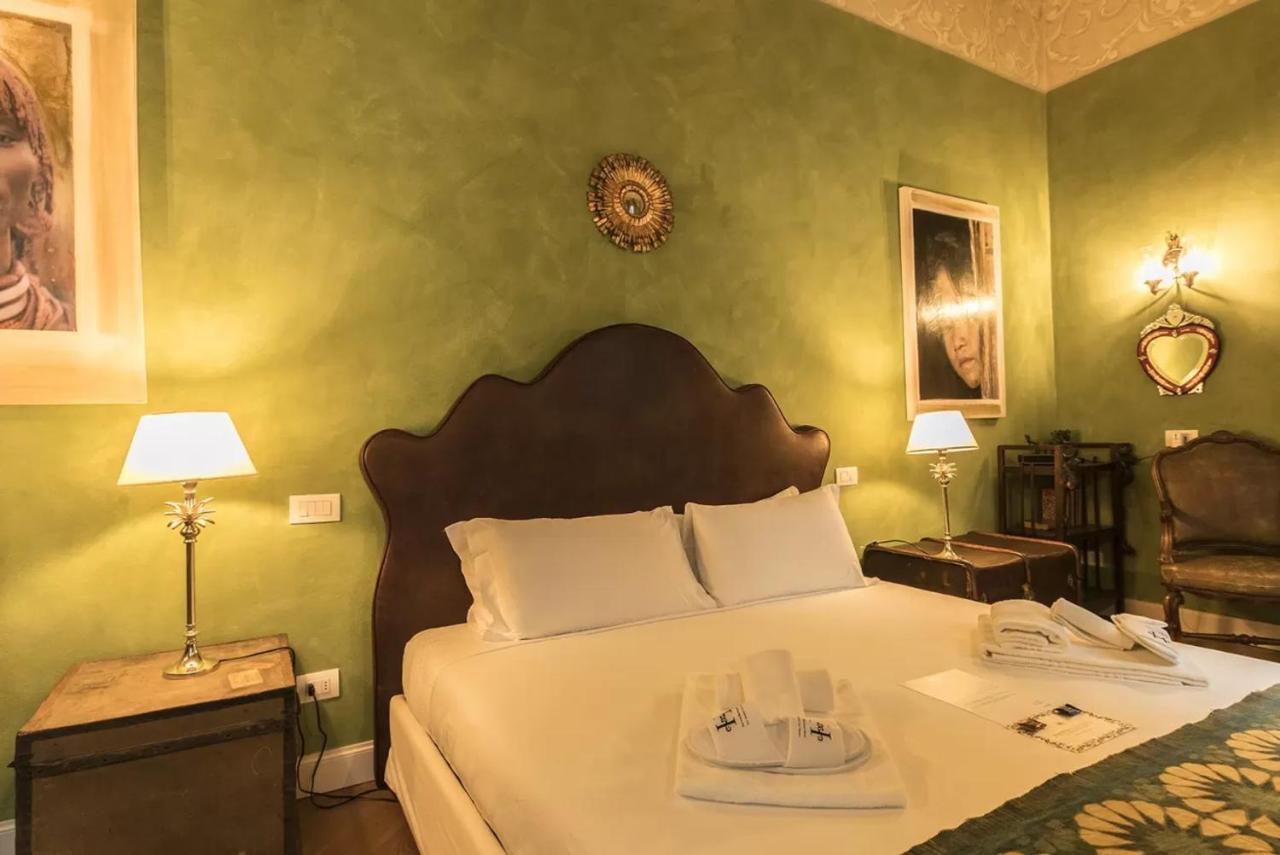 Italianway - Borgonuovo 12 Apartment Milan
