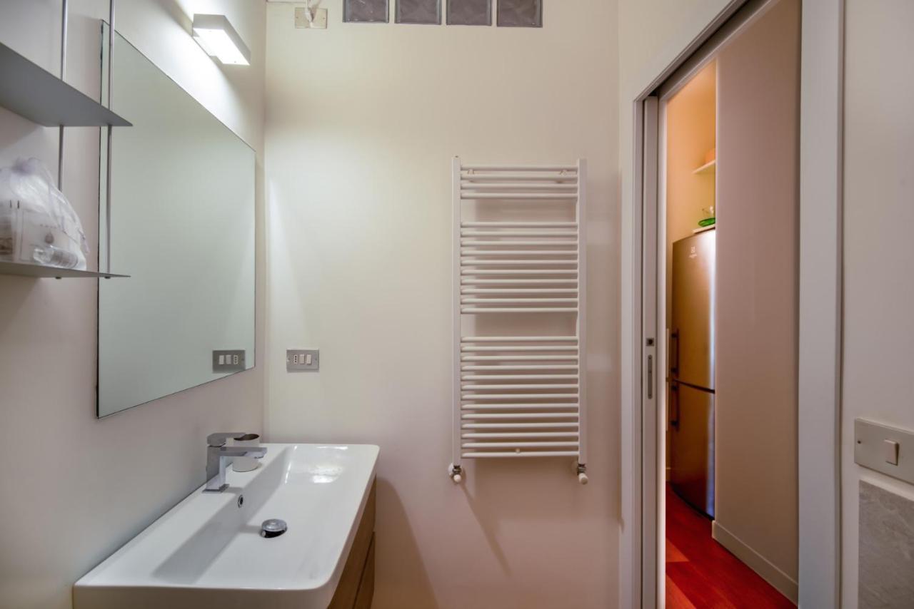 Easylife - Luminoso Bilocale In Zona Garibaldi