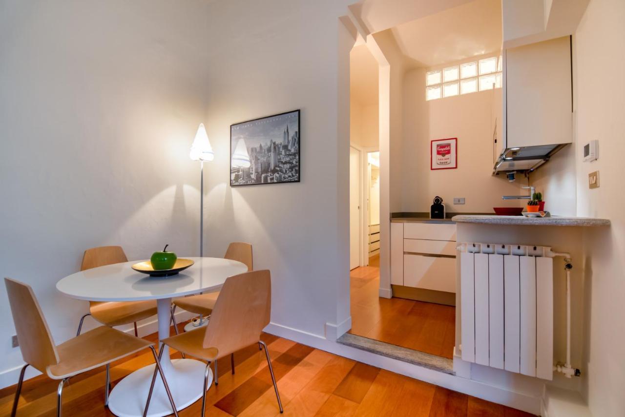 Easylife - Luminoso Bilocale In Zona Garibaldi Apartamento