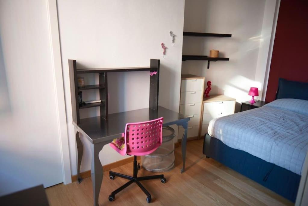 Ampola “flamingo” Apartment *